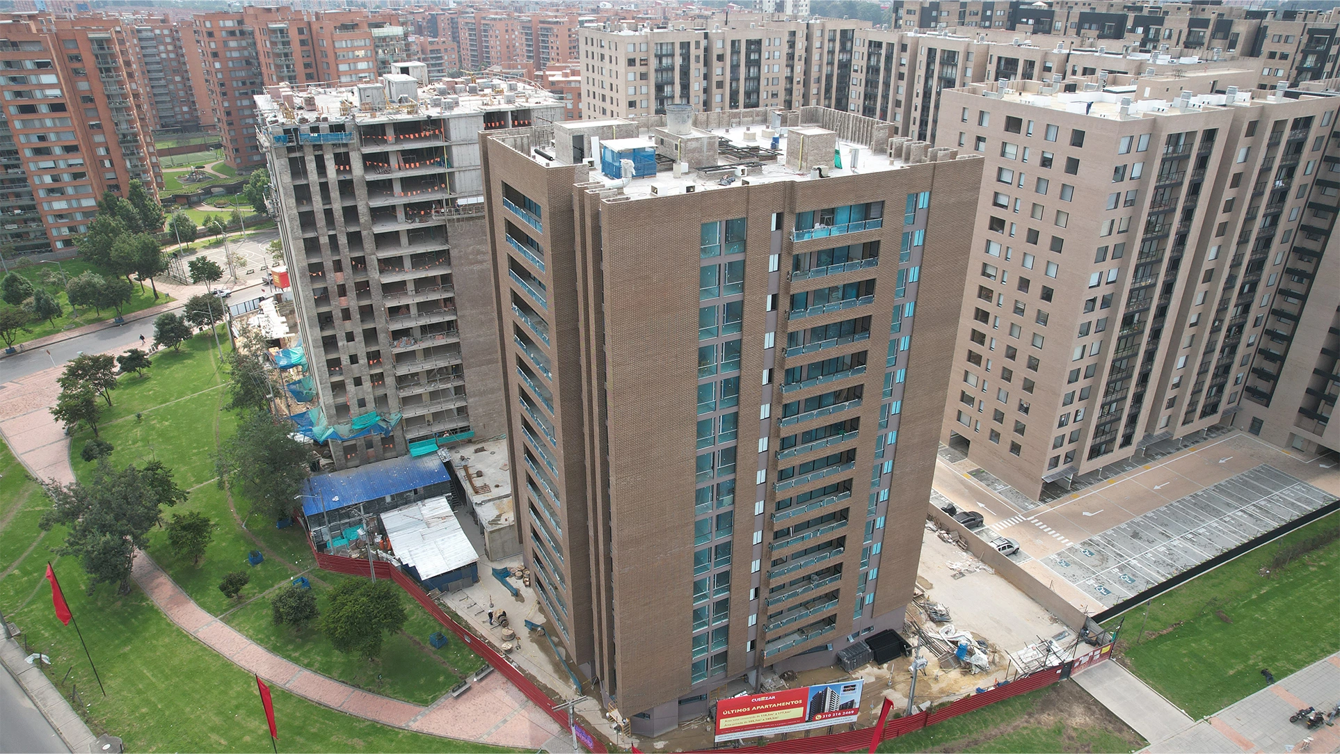 Banner - Avance de obra Syráh